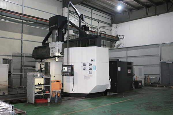 日本原装大限Okuma 五轴龙门加工中心(6000x3000)